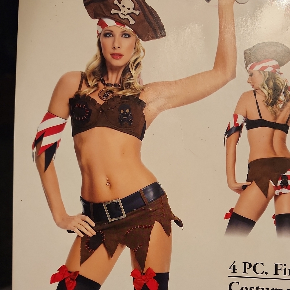 Leg Avenue 4pc Pirate Costume - Brown and Red Size M/L